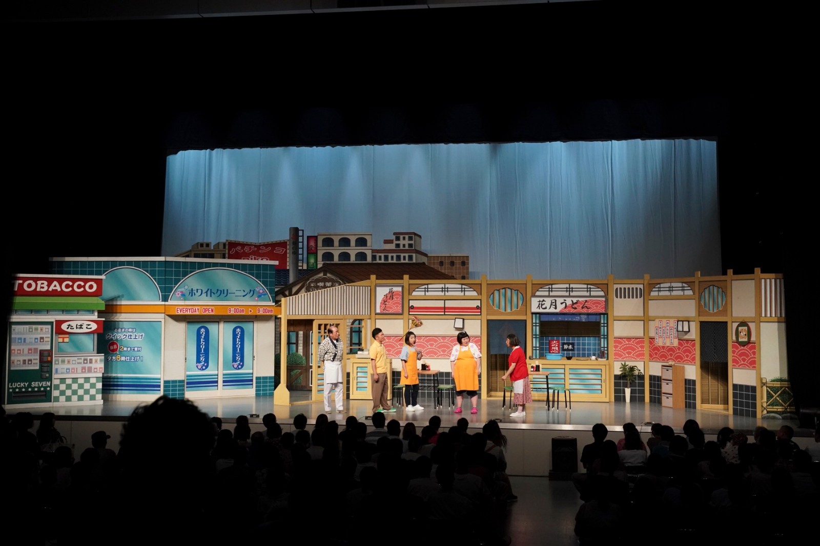 上海周末温暖如秋日,上海秋日休闲时光