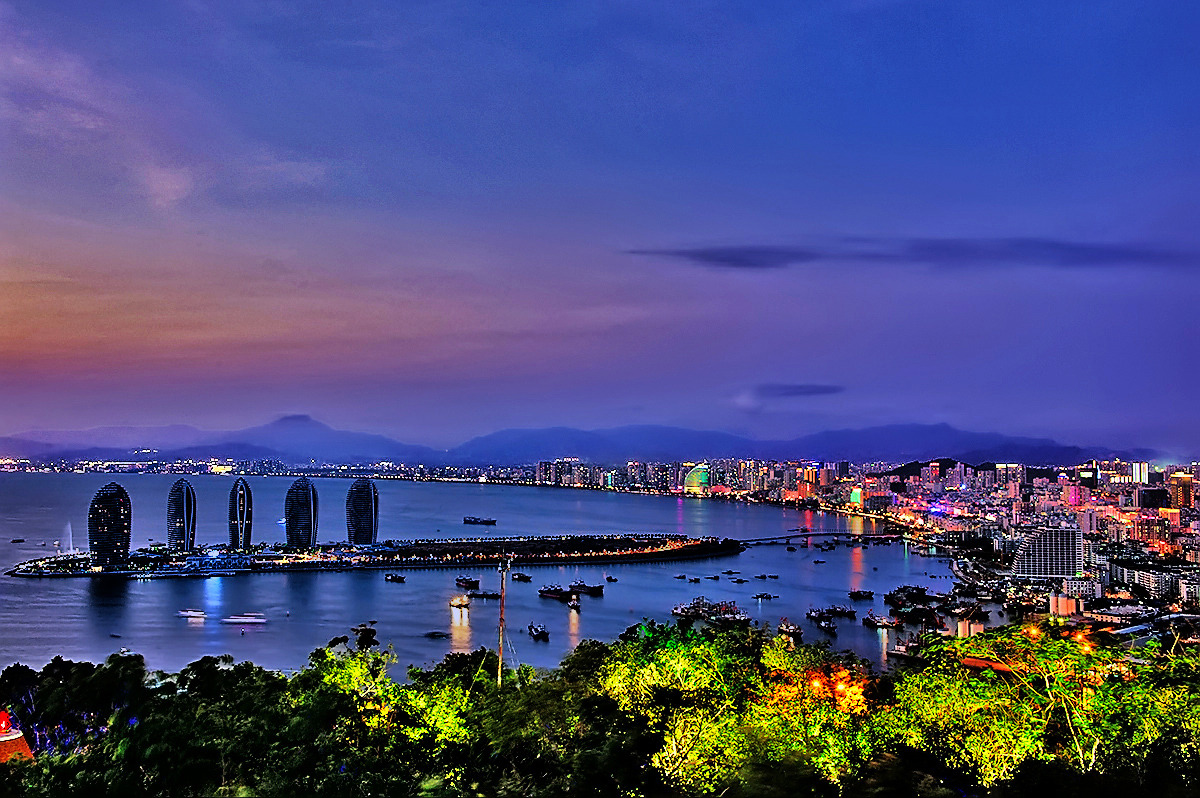 三亚好美丽的地方,三亚的大海真的很心旷神怡