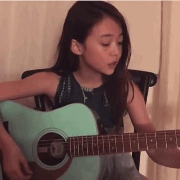 blackpink领奖看ellagross跳舞,blackpink小师妹唱歌