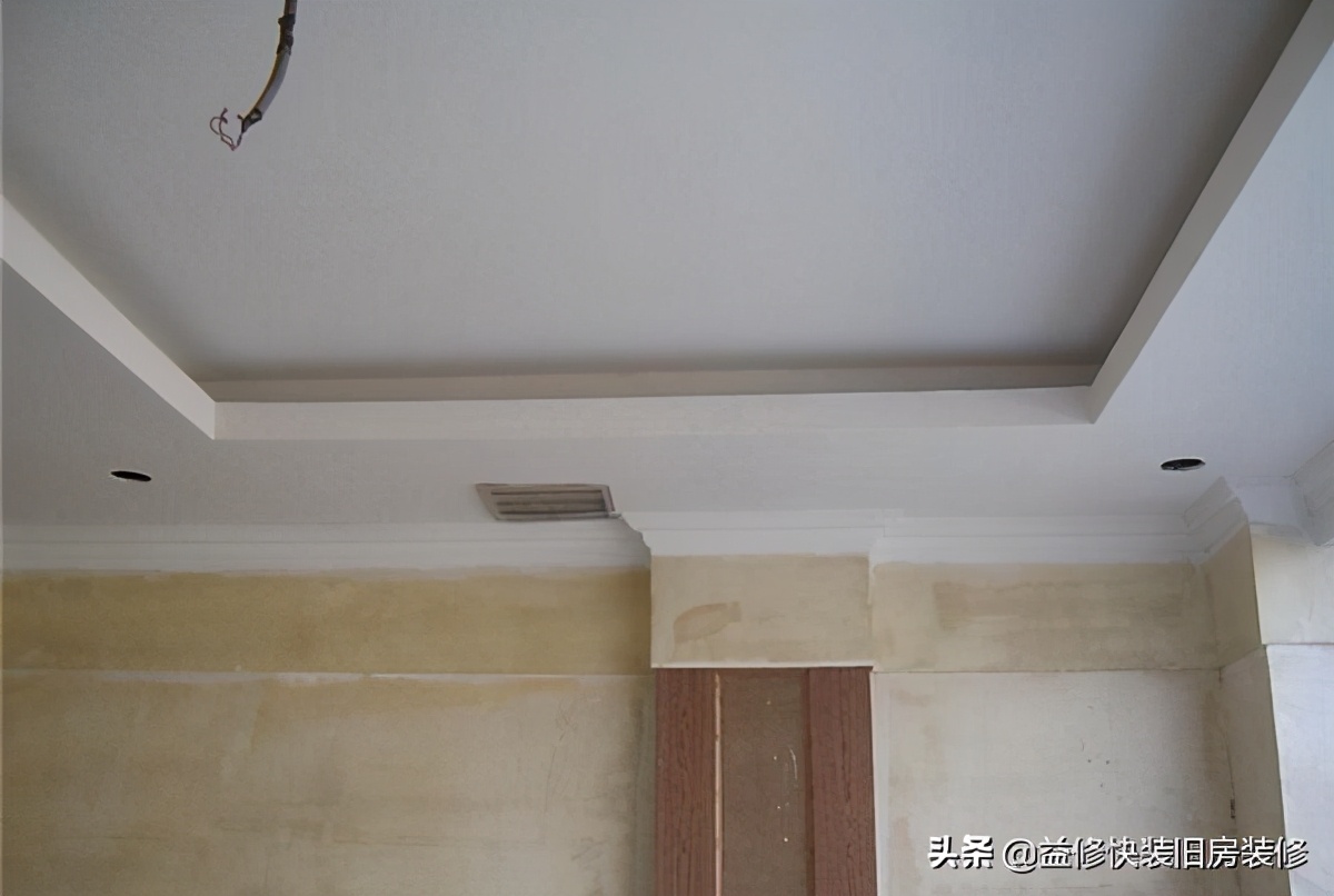 吊顶转角石膏板7字角为什么开裂,石膏板吊顶靠瓷砖位置如何防开裂