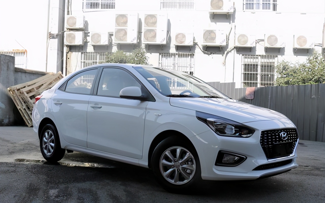 瑞纳适合5w-40还是5w-30的机油,现代瑞纳最省油的车