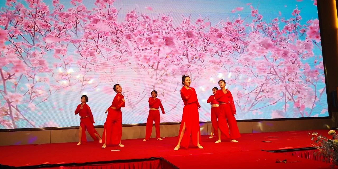 湖北黄石市红星美凯龙,黄石市红星美凯龙广场