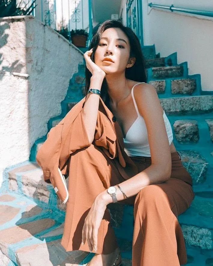 “韩国张钧甯”比基尼照爆红全网,成新任整容模板,网友