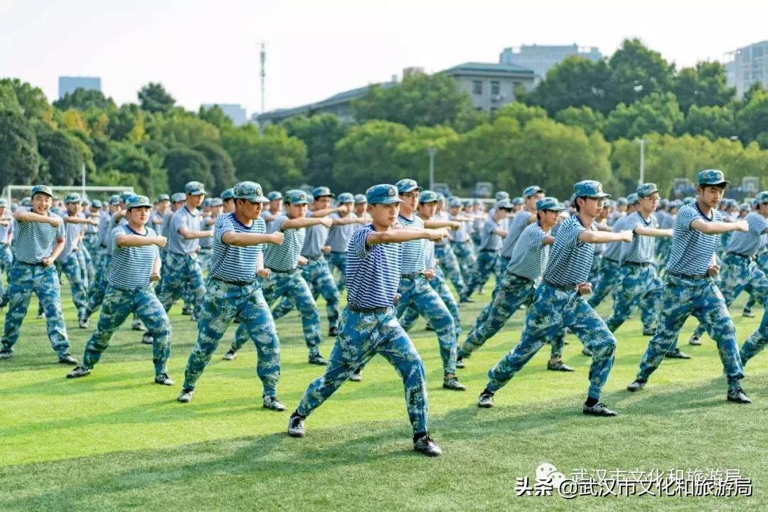 18岁来深圳的感受,一个人来武汉的感受