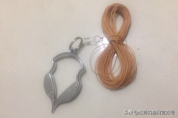 钓鱼老挂底怎么办,钓鱼老是挂到鱼怎么办