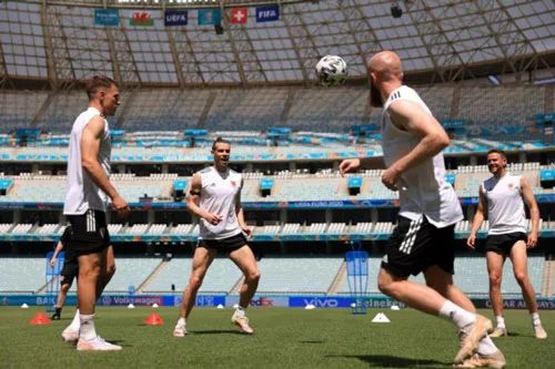 欧洲杯足球盛宴来袭,欧洲杯战火重燃豪强云集