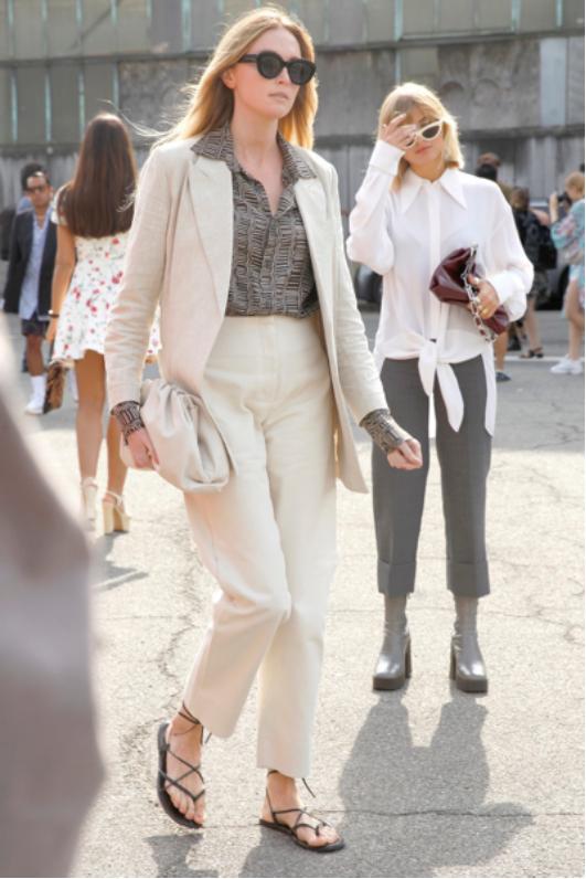 秋冬高级感穿搭淡粉色,奶油色系可爱的穿搭