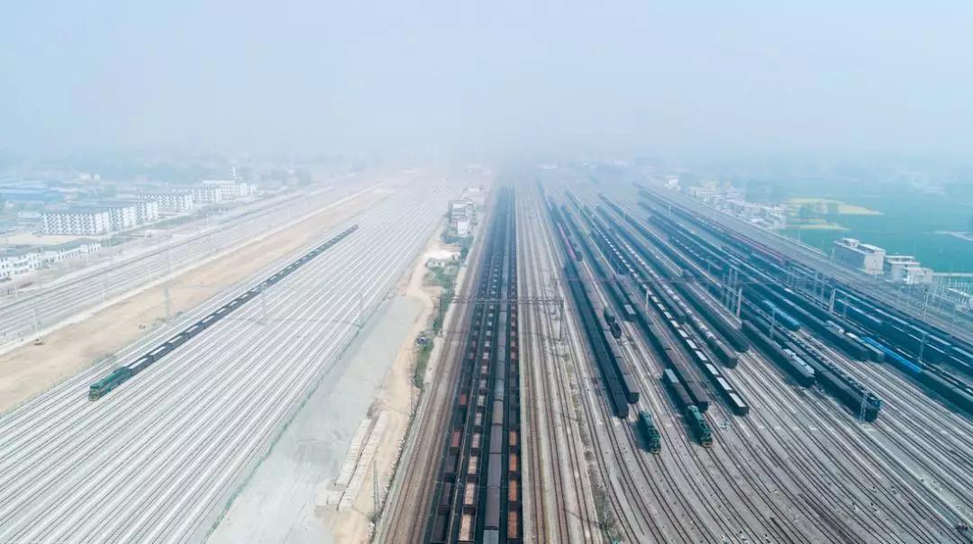 中国铁建的发展史,中国铁建的发展历程简介