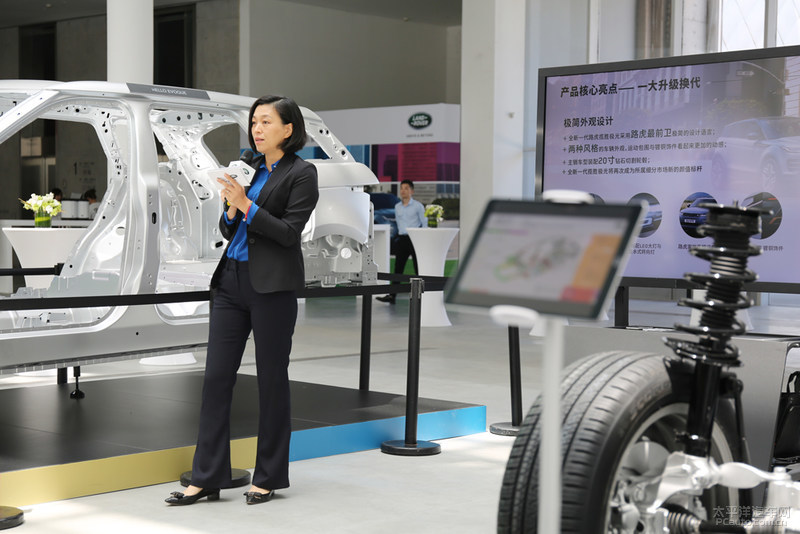 全新揽胜极光越野表现,全新一代路虎揽胜极光车评