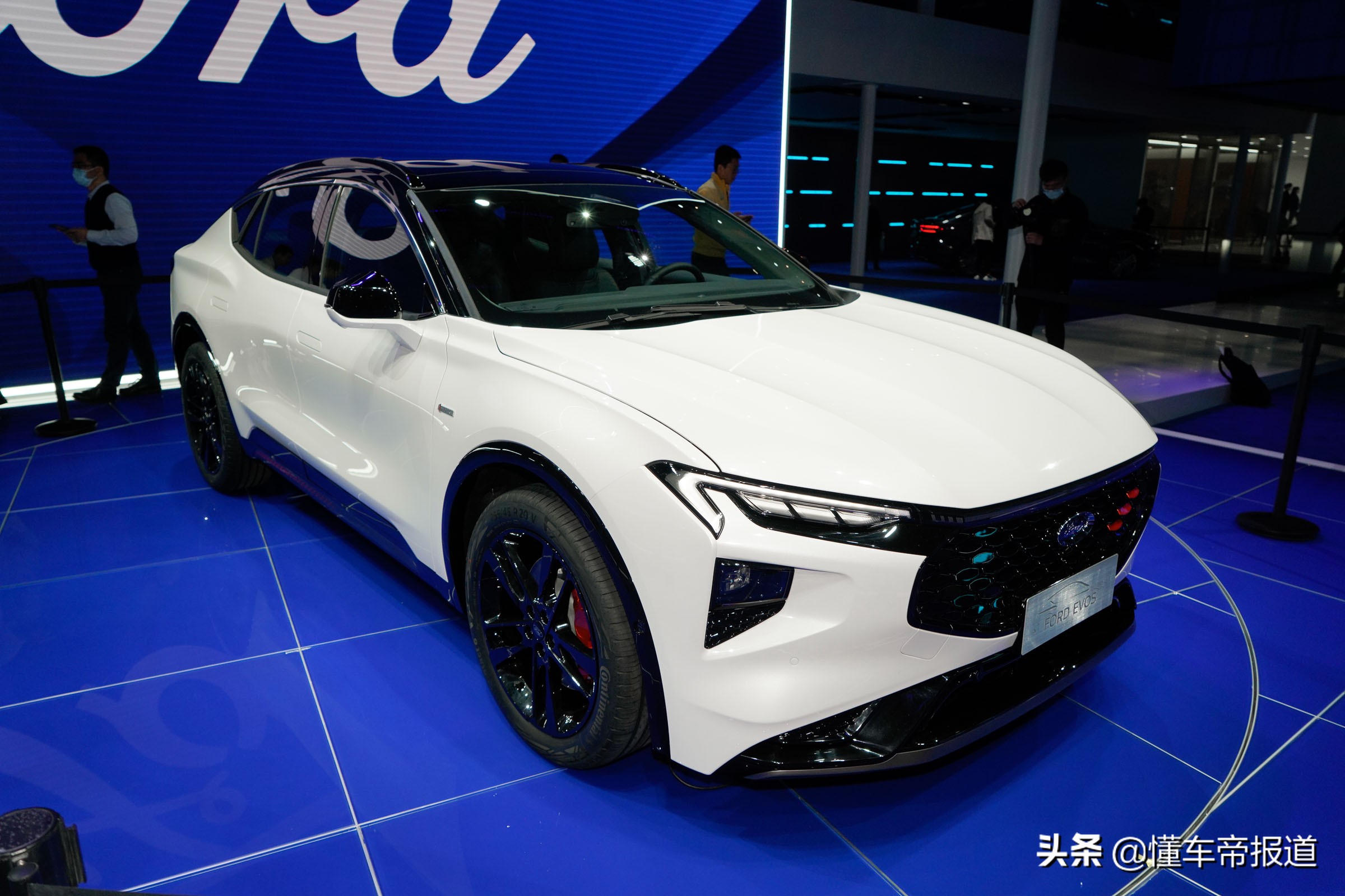 预售22.78万元起的福特evos怎么样,福特evos创新智慧大五座suv照片