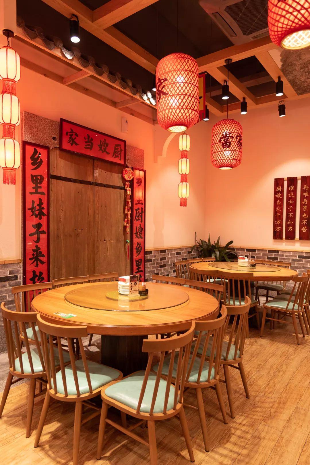 一家没有厨师的餐厅,四川无厨师饭店2分钟出餐