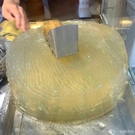 比冰棍养生,比奶茶解暑,三伏天的Q弹爽滑都在这碗中