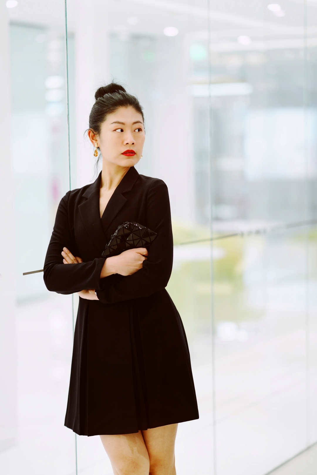 立春之后的时髦实用之选:小西装、风衣和连衣裙