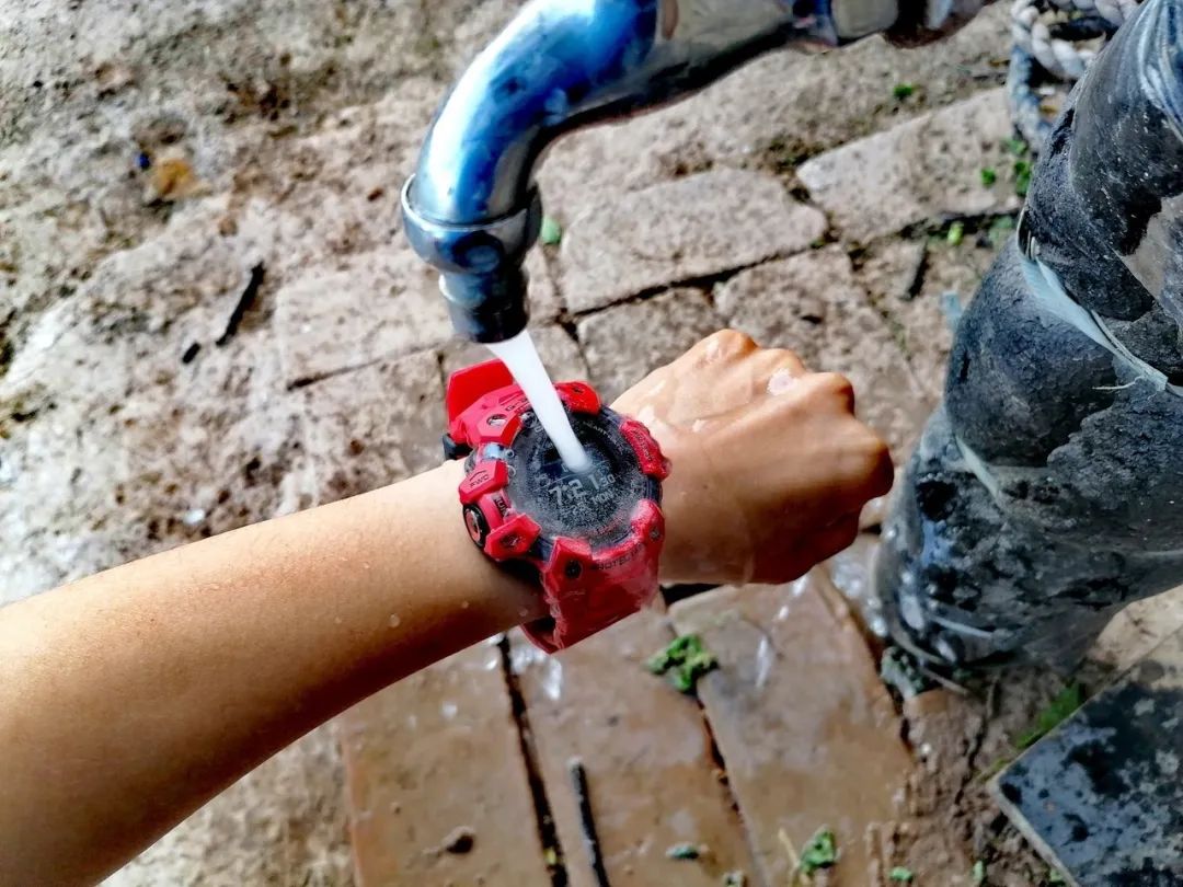 卡西欧gbd-h1000使用全部教程,卡西欧gbd-h1000哪年的