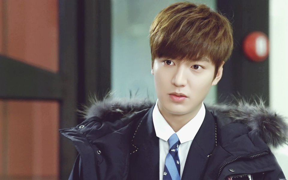 宋仲基金秀贤李准基李敏镐池昌旭,李敏镐宋仲基金秀贤当年哪个火