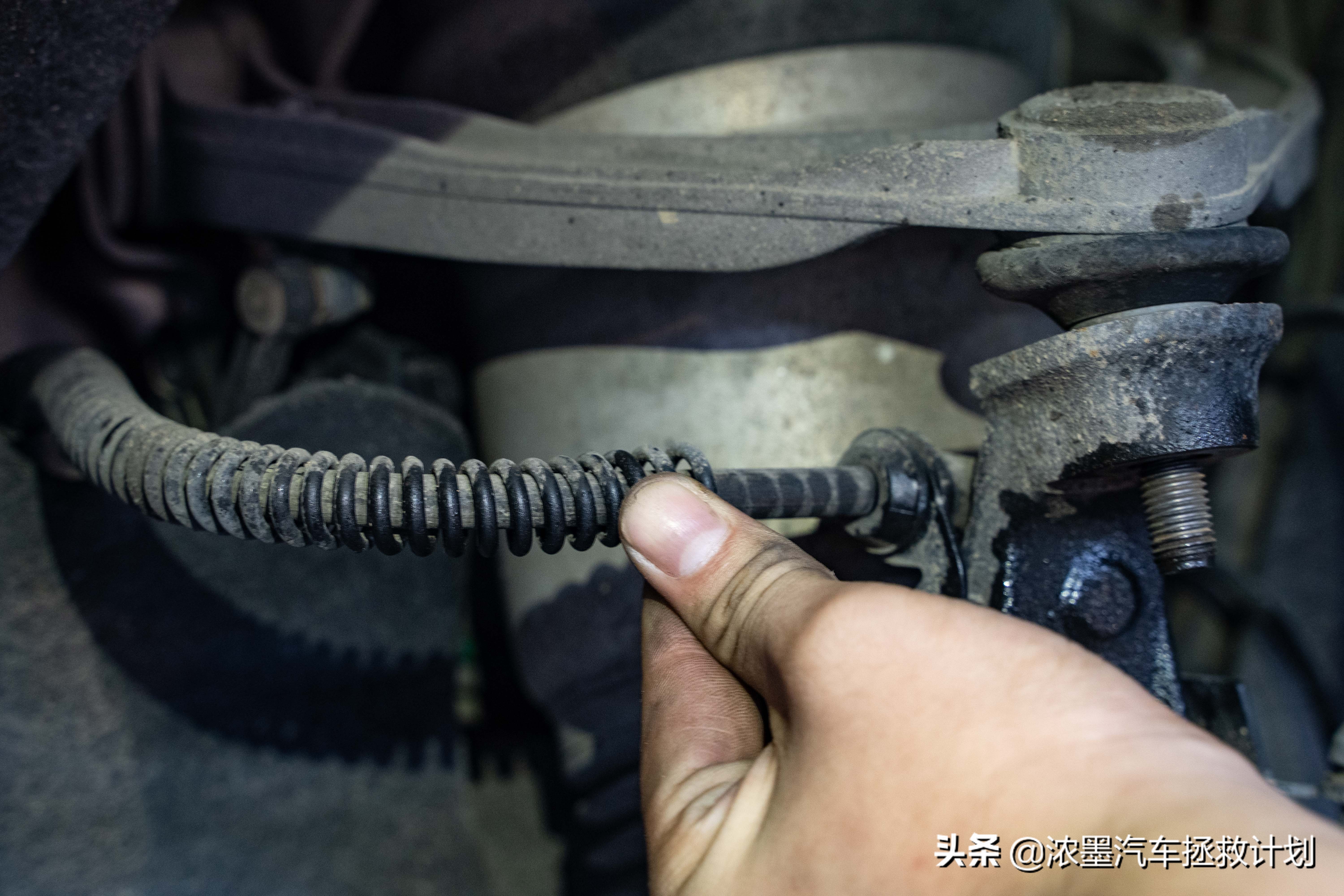 途锐改灯19款锋锐,途锐锋锐