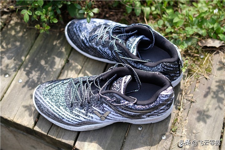 飞云a922评测,羽毛球鞋排行榜前十名中羽