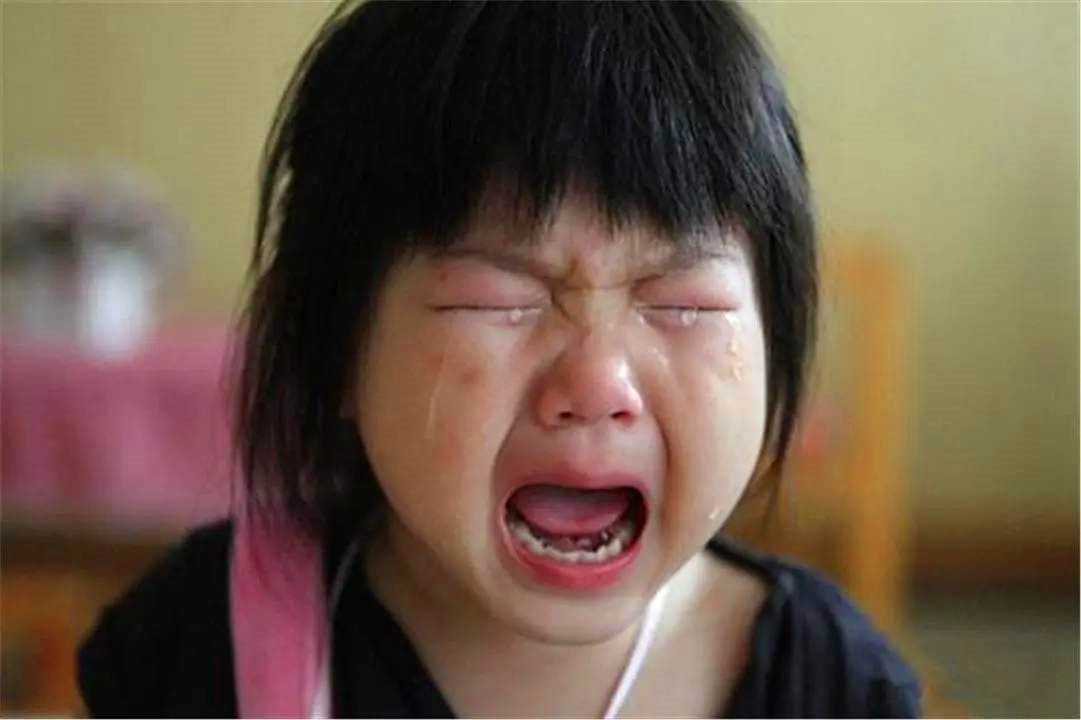 小孩发生车祸受惊吓了怎么办,儿童遇到交通事故怎么自救