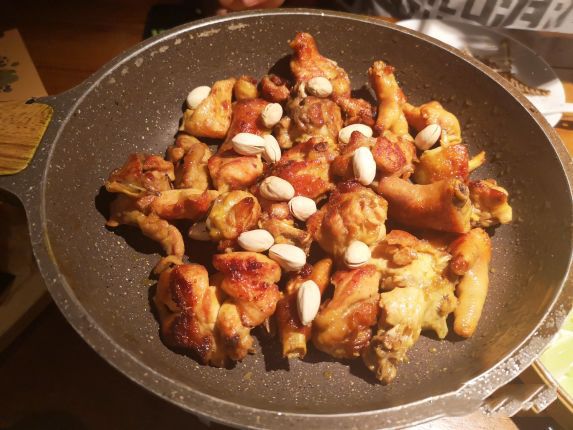 郑州曼哈顿商业区有什么好吃的,郑州曼哈顿改名字了吗