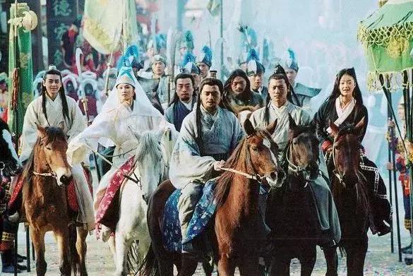 段誉是多情还是专情,段誉感情坎坷