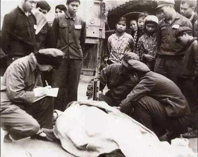 “康王之父”83岁再创业！与时间赛跑的周家礽，还在路上...