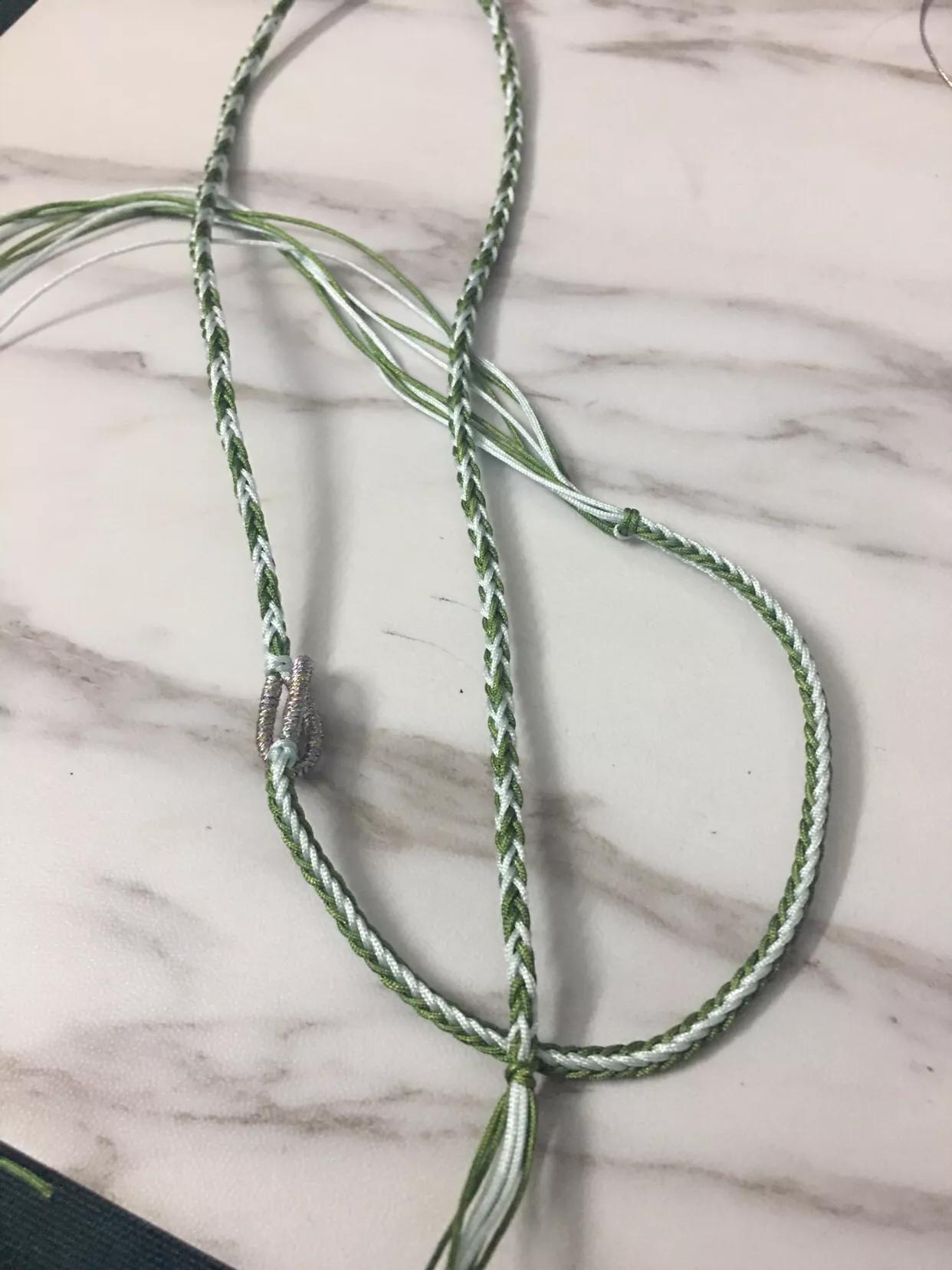 同心结八股辫教程,桃花八股辫项链绳的编法