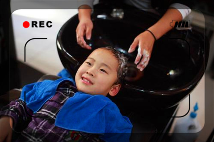 一个普通人赚多少钱够用,一个月工资二十万是干什么工作的