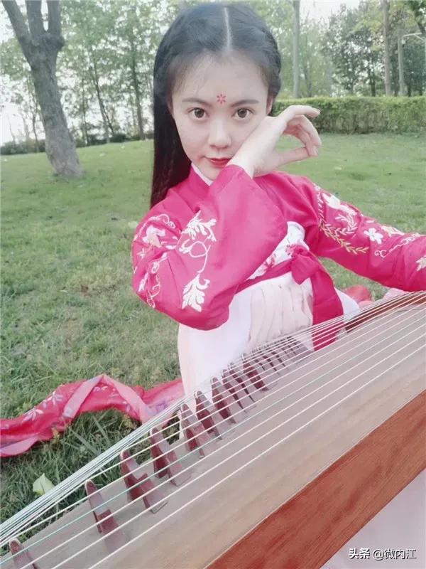 长相甜美可人女孩,长相甜美有能力的女孩名