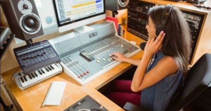 有没有兼职可以推荐一下,晚上有空可以做什么兼职