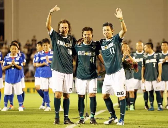 j联赛进球,东京绿茵首发