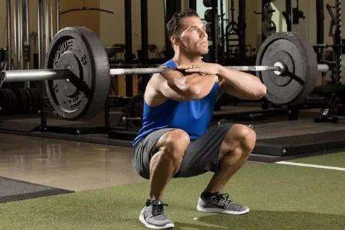 3年在家深蹲练习总结