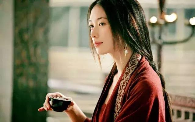 哑光瓷砖防滑防污怎么样,亮光瓷砖防污测试