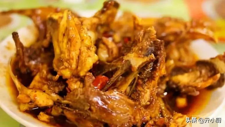 沈阳抻面鸡架视频,鸡架抻面