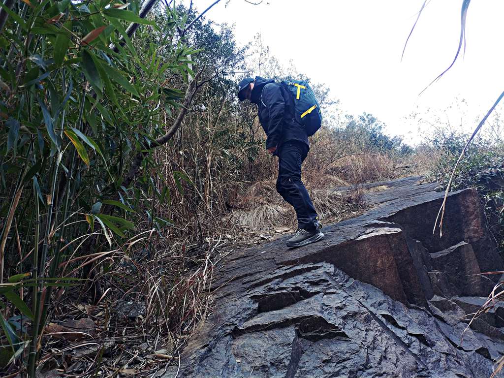 hokaoneonesky户外鞋评测,hokaoneone登山鞋测评