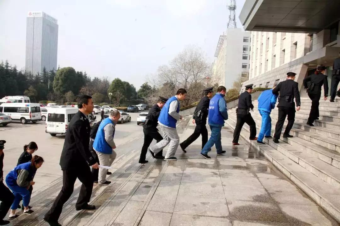 微交易诈骗判刑,交易平台诈骗罪判刑几年