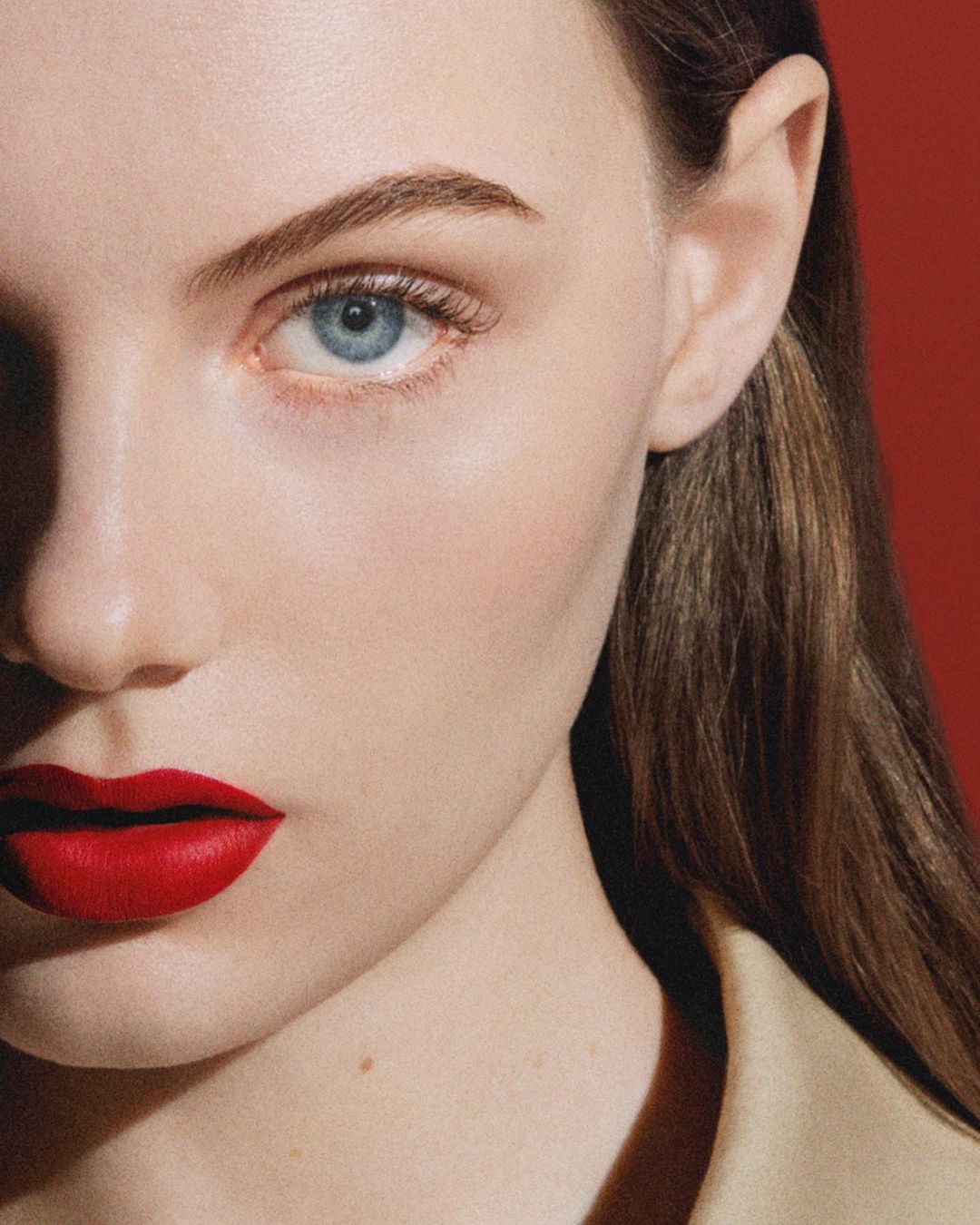 burberry之吻晶润缎彩唇膏试色,burberry液体唇膏93试色