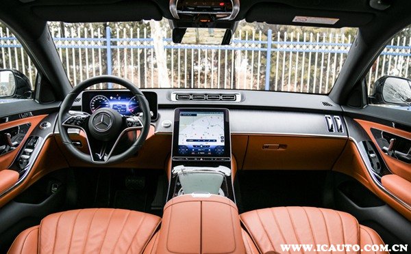 奔驰s350和奔驰s450选哪个,开奔驰s350是什么档次