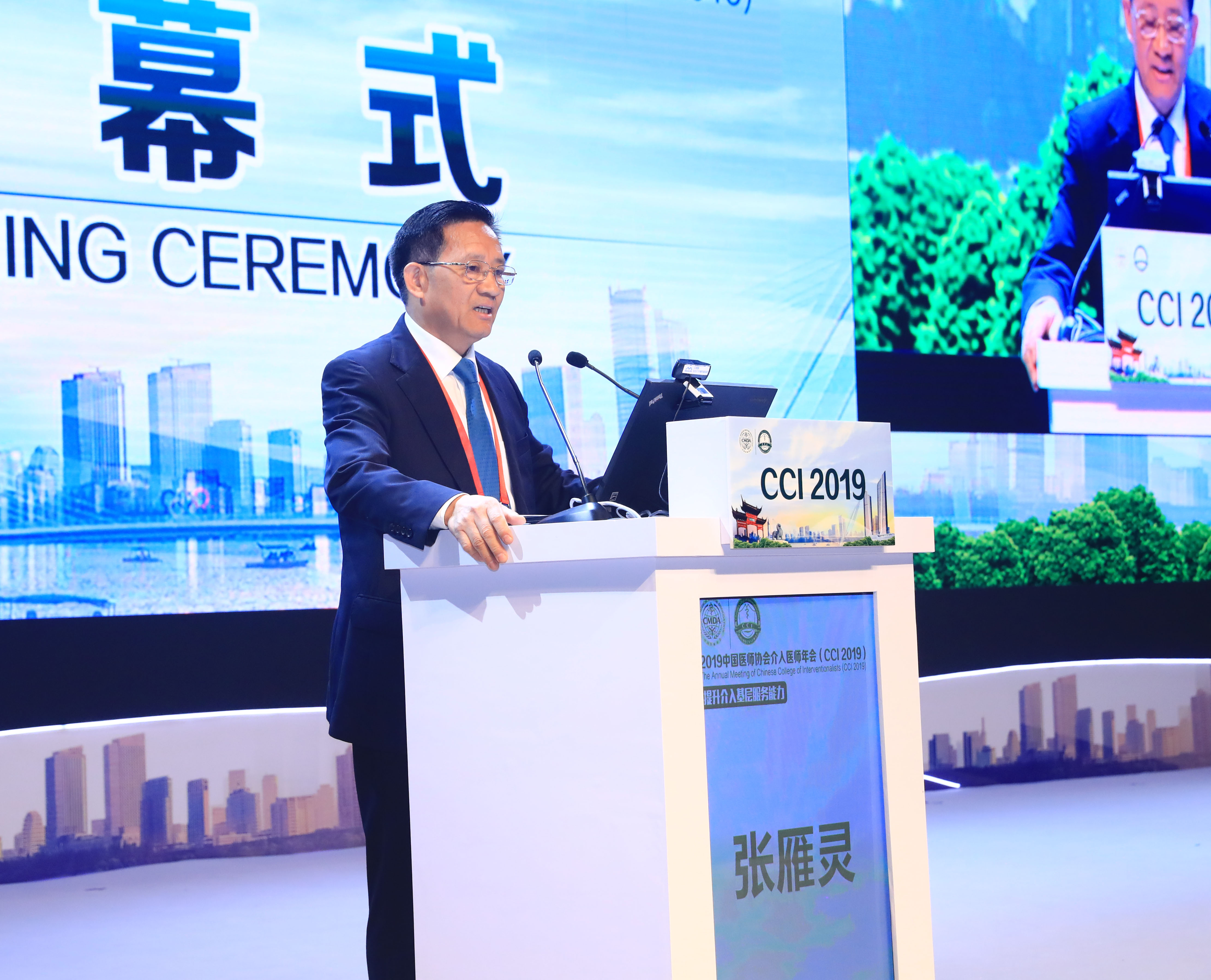 不能动手术的晚期肝癌应怎样治疗,不能切除的肝癌的外科治疗