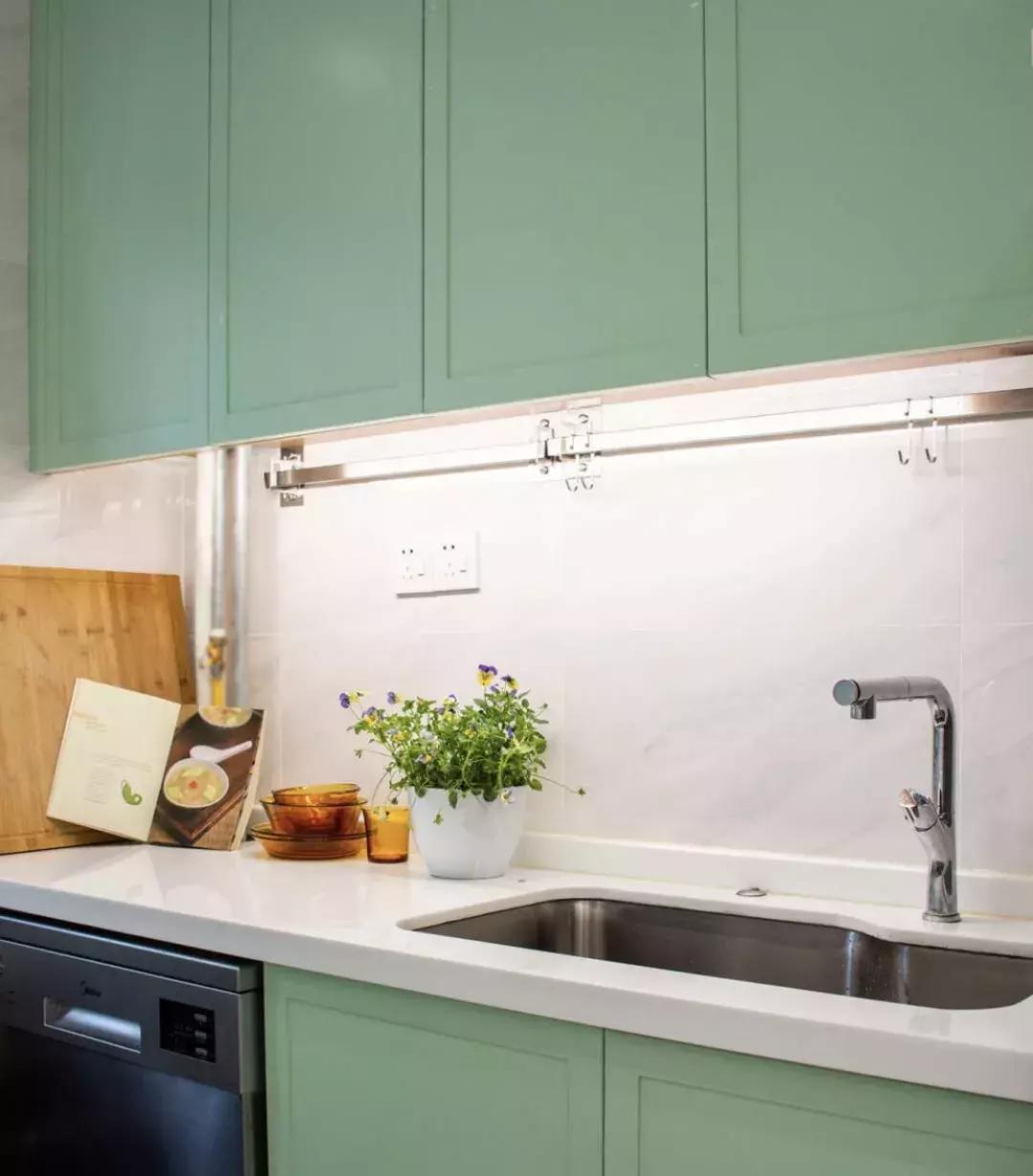 开放式厨房好不好看油烟会不会大,开放式厨房装修效果图无门防油烟