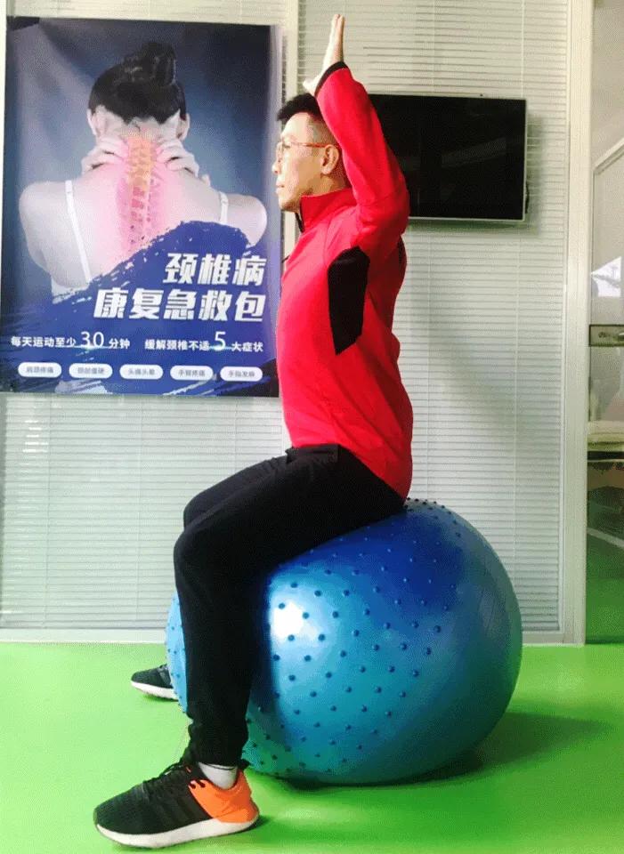 世界脊柱日别再忽视脊柱问题,一套很实用的腰椎病自我矫正方法