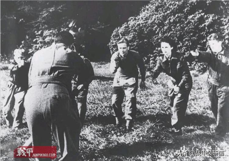 战甲战斗场面,战甲轰鸣怎么鉴定