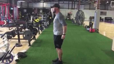 腿部站立直腿训练,在家就能练的魔鬼式的腿部训练