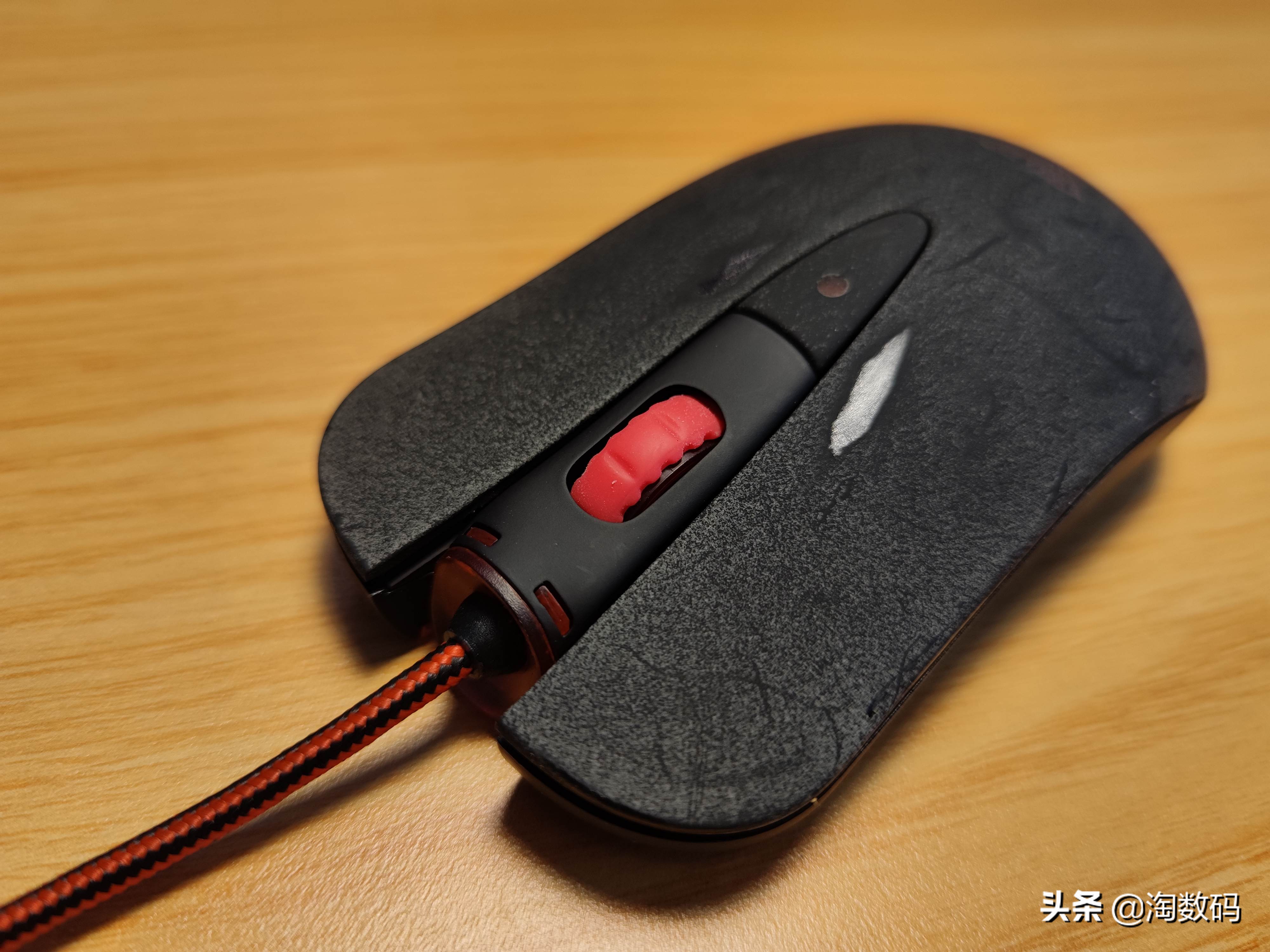 ¥9.9原封库存洋垃圾:AULA暗黑魔羯游戏鼠标开箱+拆解+除胶晒单