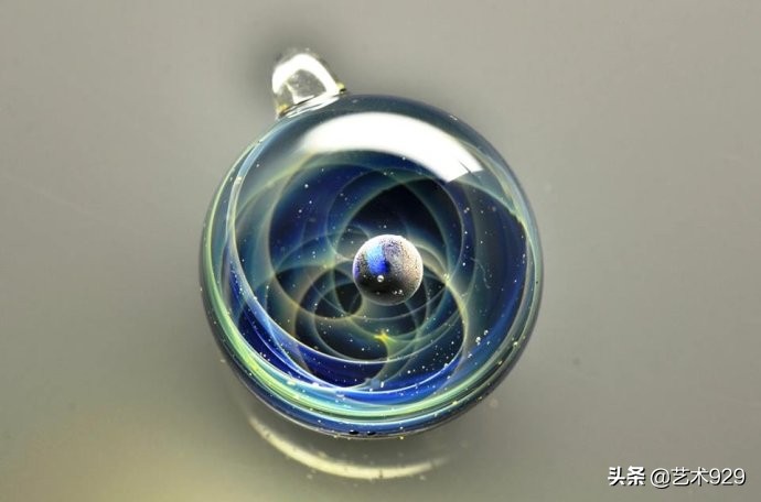 日本艺术家Satoshi Tomizu玻璃艺术品欣赏