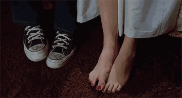 冬季鞋子清洗步骤,温暖居家鞋子清洗小技巧