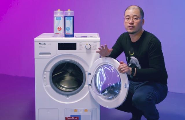 手动滚筒洗衣机开箱视频,全自动洗衣机打开图片