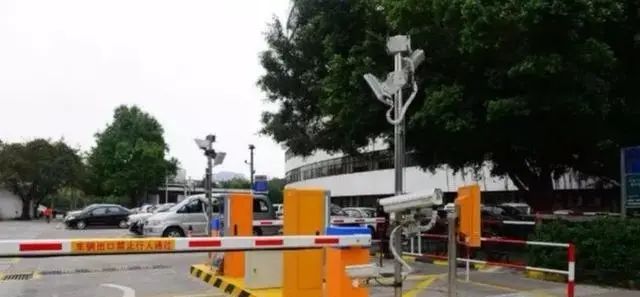 车辆道闸常见故障排除,安装道闸过程的视频