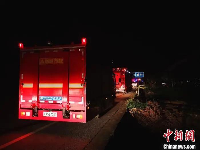 鞭炮厂爆炸所有真实拍摄场面,村民爆炸现场视频