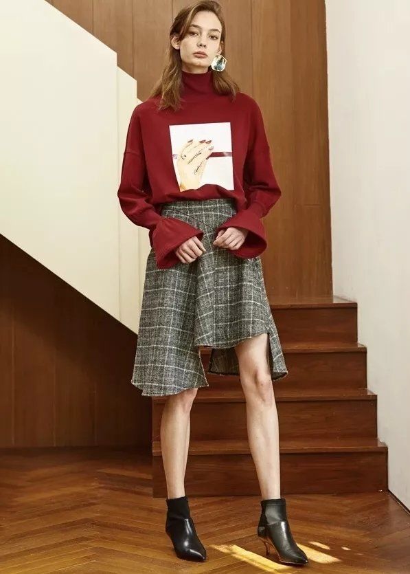 秋冬的裙子这样穿才好看,冬季裙子穿搭女2020高级感