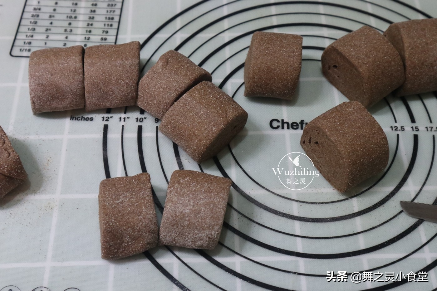 馒头最下一层老是蒸成死面,馒头总是蒸死什么原因